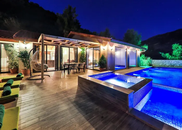 Myra Villa *