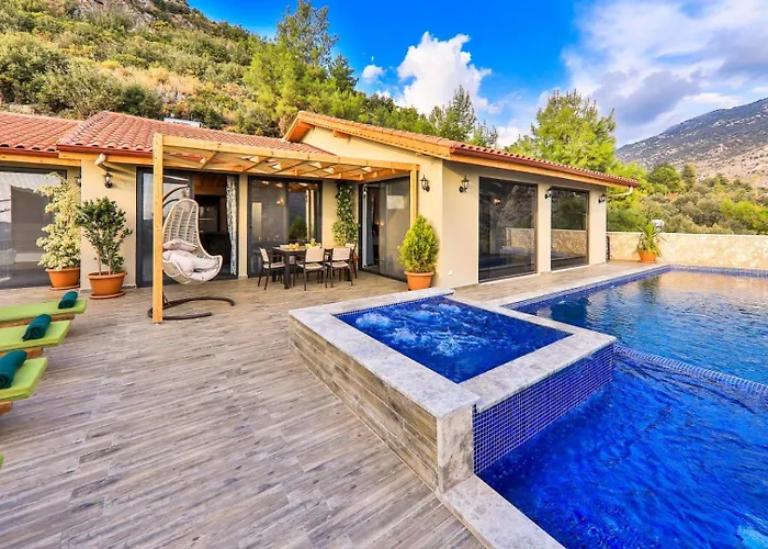 Myra Villa *